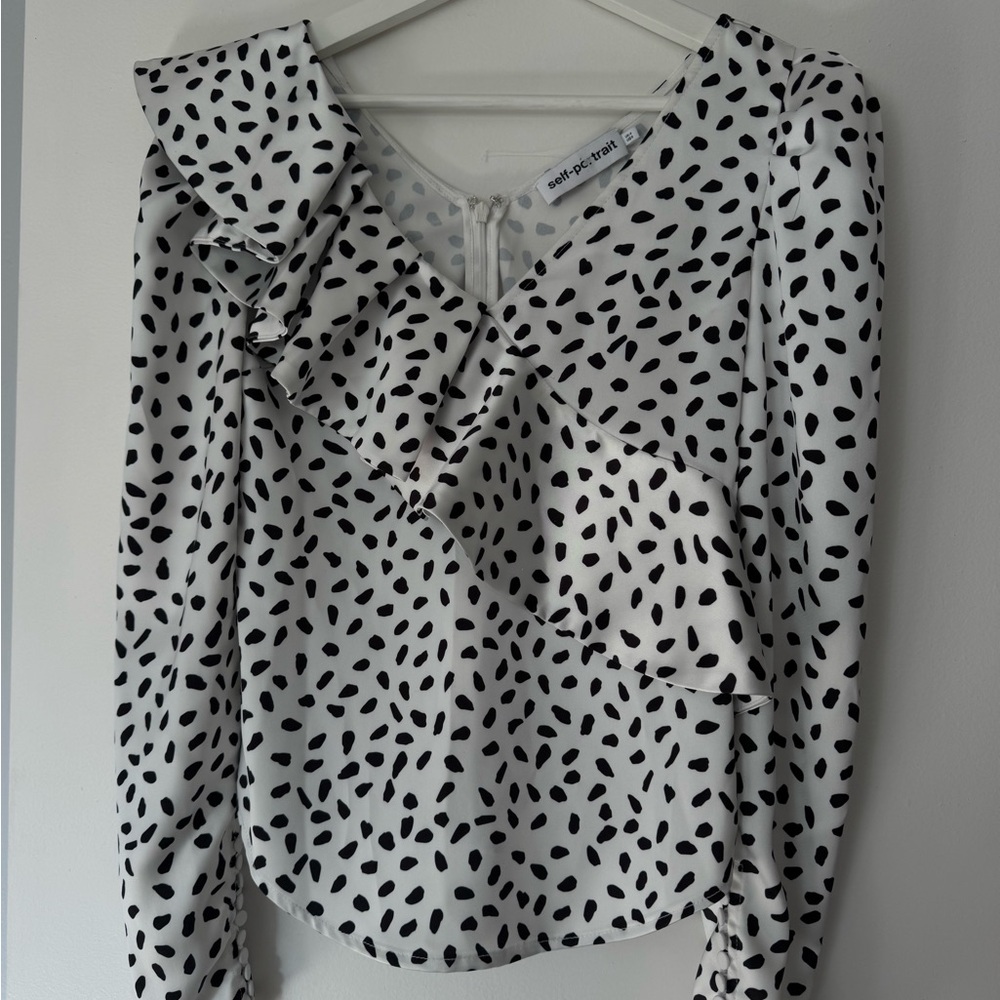 Self-Portrait White and Black Ruffled V-Neck Puff Sleeve Blouse